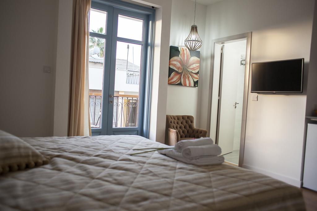 Ferienwohnung Operetta House Larnaka Zimmer foto